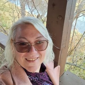 Meet your Posher, Lynn